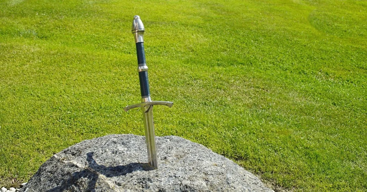 Excalibur Guide - Pixel Survival